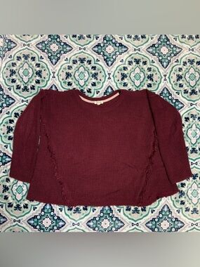 Taylor & Sage Maroon Waffle Sweater - Cold Shoulder